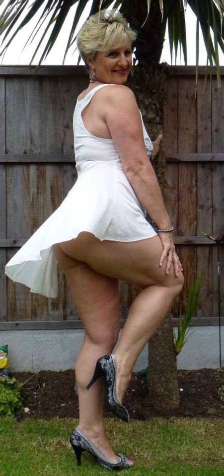 Ultimatepose TarplbkHot Ass Tumbex