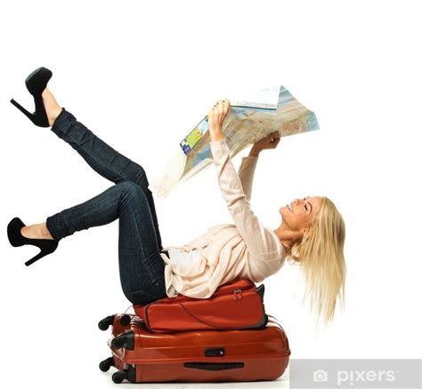Sticker Femme blonde couchée sur une valise sur la carte PIXERS FR