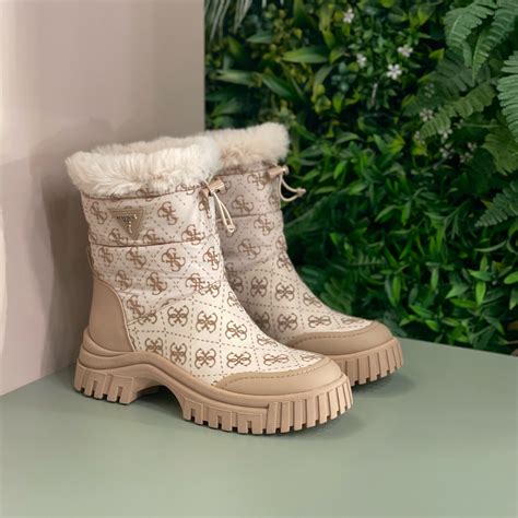 GUESS Botas De Nieve Lolitas Beige