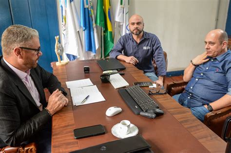 Cultura Barra Mansa Discute Parceria Para Projetos Com A Funarj