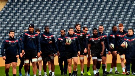 Plane carrying French rugby team stopped by police at Edinburgh Airport