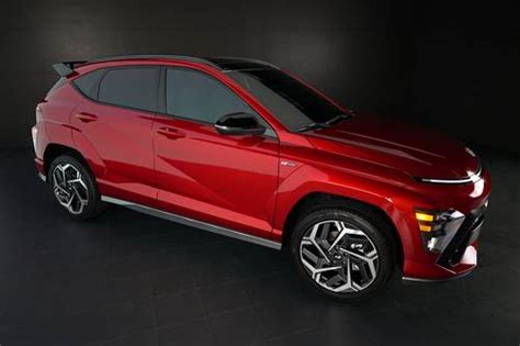 2025 Hyundai Kona Pictures - 284 Photos | Edmunds