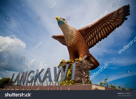 Eagle Statue Symbol Langkawi Island Stock Photo 533588521 | Shutterstock