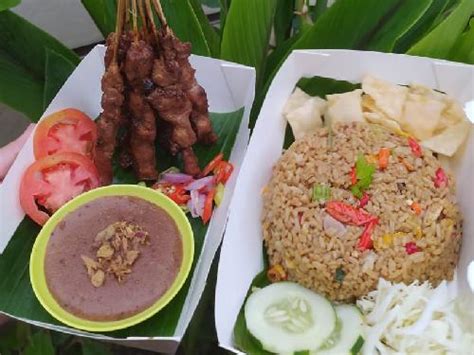 Daftar Harga Menu Delivery Nasi Goreng Sate Pawon Pak Mawar Sidorejo