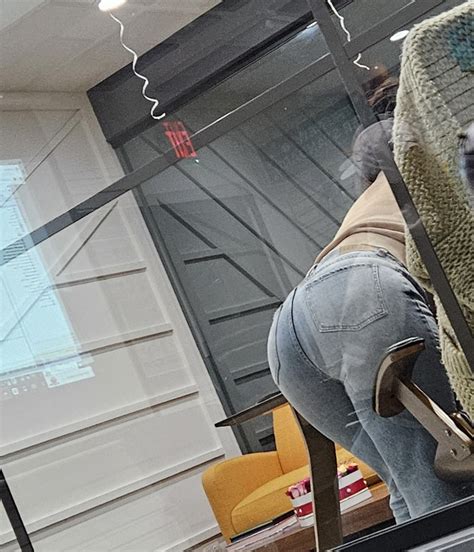 Milf Booty Ass Is So Juicy Oc Forum