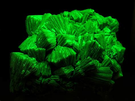 AUTUNITE from the Daybreak Mine. . . Washington Minerals