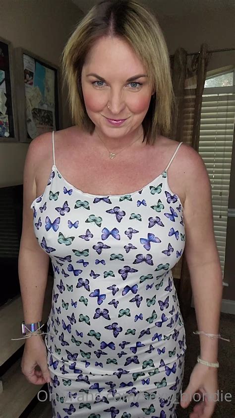 Watch Online Bikini Nicole Aka Bikininicole Onlyfans Flash Friday On X Video