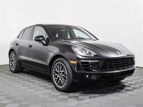 2018 Porsche Macan Configurations