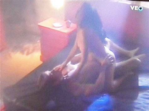 Naked Karen Dejo In Bellas Y Ambiciosas