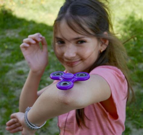 Bollène École Curie de Bollène on peut jouer mais hors de lenceinte