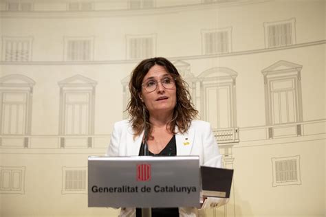 La Generalitat Ultima Permisos De 8 Horas Para Las Funcionarias Con