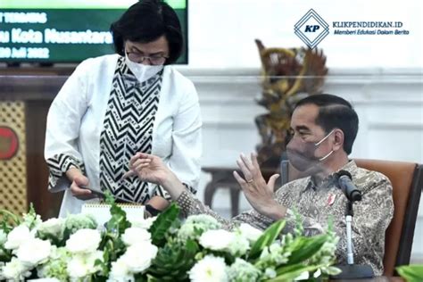 Disayang Jokowi Pns Lulusan S Baka Dapat Kenaikan Gaji Dari Sri