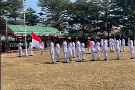 Upacara Pengibaran Bendera Dan Detik Detik Proklamasi Hut Ri Ke Di