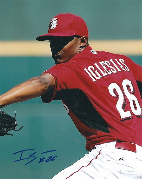 AUTOGRAPHED RAISEL IGLESIAS 8X10 Cincinnati Reds Photo Main Line