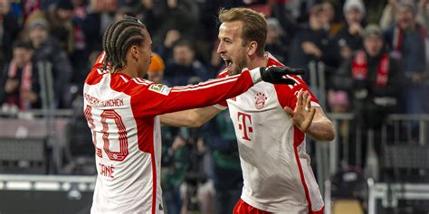 Beste St Rmer Der Hinrunde Kane Auf Rekordkurs Vfb Duo Dabei