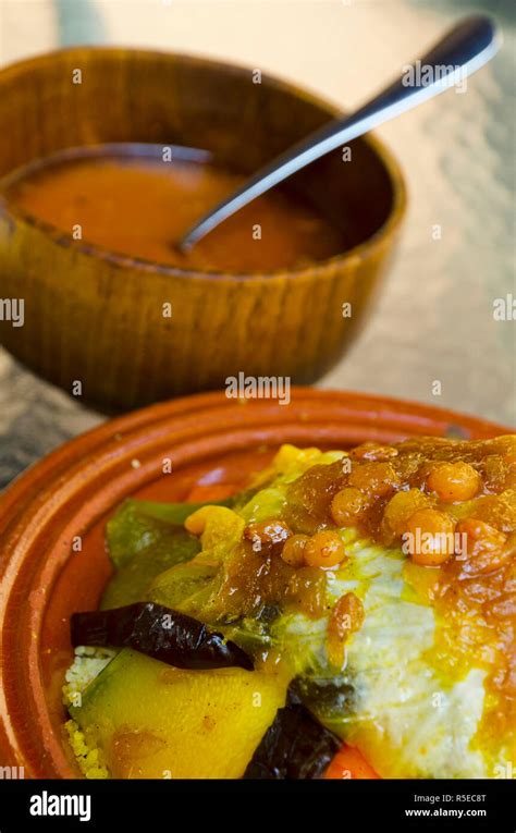 Doha Qatar Food Hi Res Stock Photography And Images Alamy