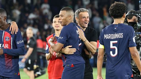 Psg Lens Mbapp A Double And An Ovation For His Return To The