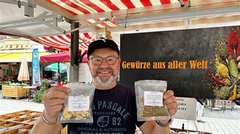 Ein Stück Orient auf dem Wochenmarkt in Werne Matthias Stracke bietet