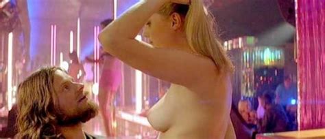 Fiona Gubelmann Nude Employee Of The Month Pics Video