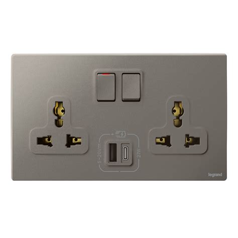 Mallia Senses Gang Multistandard Switched Socket Outlets With Usb A