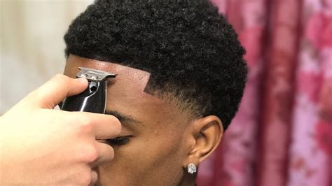 Afro Taper Fade Haircut - Best Haircut 2020