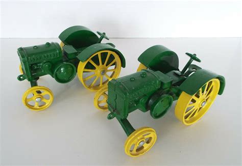 vintage john deere metal toy tractors - Christian Roark