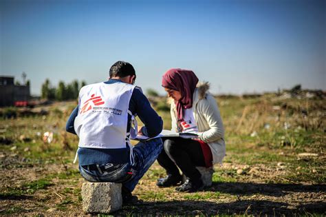 DEVENIR STAGIAIRE OU BENEVOLE AVEC MSF EN BELGIQUE Médecins Sans