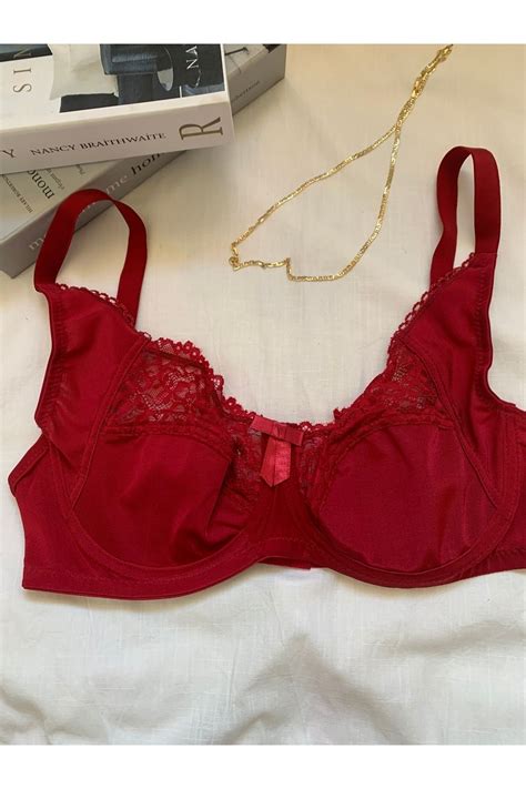 Rozen N Lingerie B Y K Beden Desteksiz Kaps Z Balenli Dantel Detayl