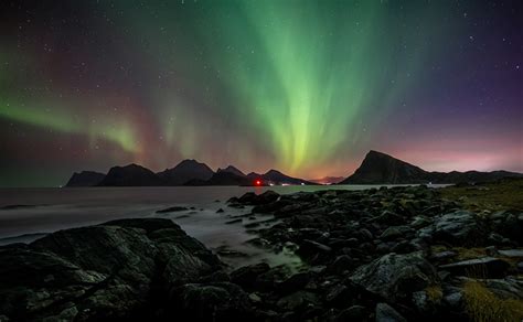 Fonds d ecran Norvège Îles Lofoten Montagnes Aurore polaire Nature