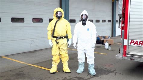 Portland Firefighters Will Wear Hazmat Suits To Medical Calls Kgw