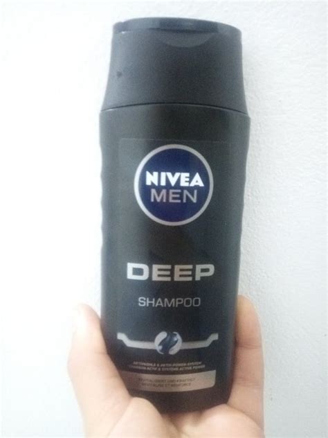 Nivea Men Deep Shampoo Shampooing De Soin Revitalisant Au Charbon