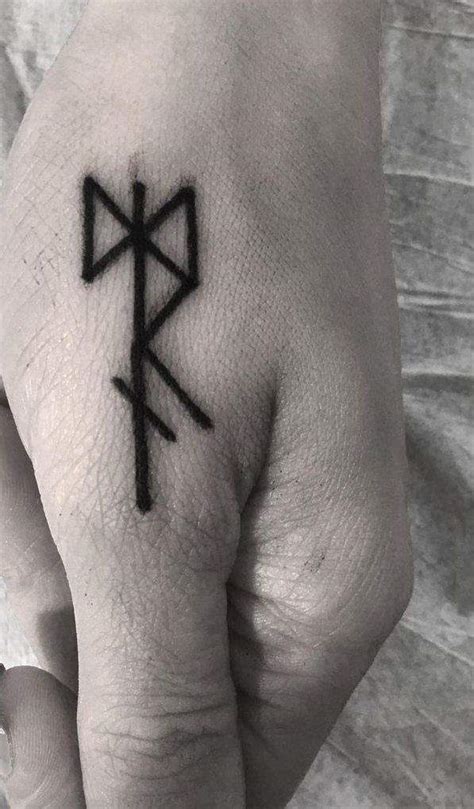 Tatuajes Vikingos valkirias runas y otros símbolos 200 diseños