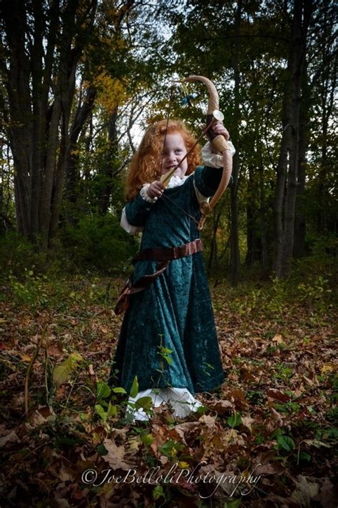 Princess Merida Costume | DIY Costumes Under $25 - Photo 3/3