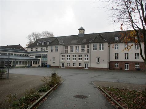 Kamen Städtische Hauptschule MGRS 32UMC0616 Geograph Deutschland