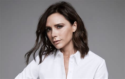 Victoria Beckham Net Worth: Investments & Lifestyle [2025 Update]