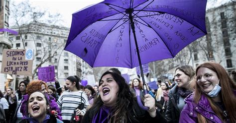 Manifestación Del 8 M En Barcelona 2024 Horarios Recorrido Huelga