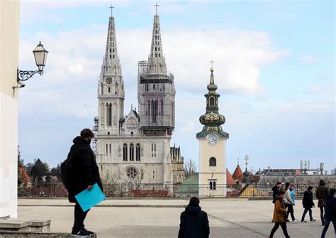 Foto Zagreba Ka Katedrala Godinu Dana Nakon Potresa Ve Ernji Hr