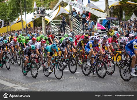 Tour de France 2017 Champs-Elysees – Stock Editorial Photo © olli0815 ...