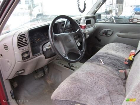 1998 Chevy Silverado Interior