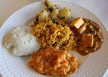 3 Best Indian Restaurants in Naperville, IL - Expert Recommendations