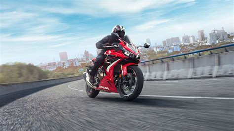 2023 Honda CBR500R Specs, Price, Top Speed & Reviews