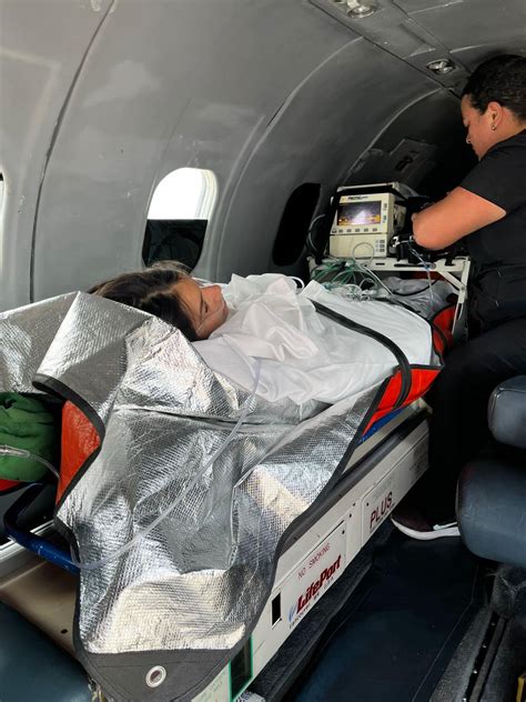 En ambulancia aérea trasladan a jovencita a Texas tras sufrir grave