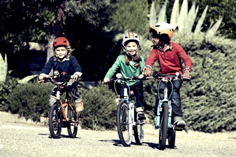 Enfants à Vélo Les Préparer Pour La Route