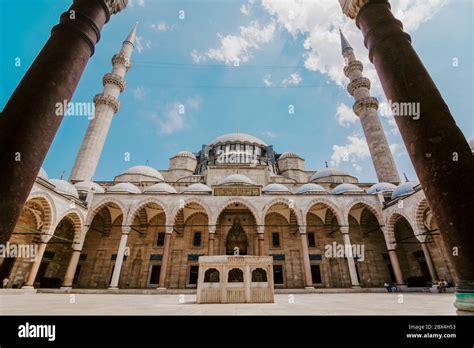 courtyard  selimiye mosque  edirne turkey  mosque   unesco