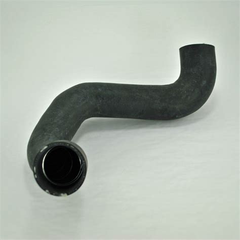 John Deere Lower Radiator Hose R58618