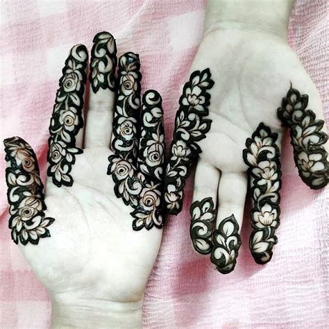 palm flower mehndi design | Mehndi designs, Mehndi, Design