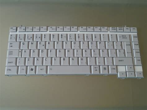 TECLADO TOSHIBA SATELLITE A200 A205 A210 A215 BLANCO ESPAÑOL