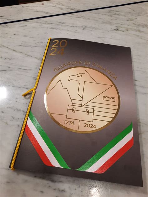 Avellino Presentazione Del Calendario Storico Della Guardia Di Finanza