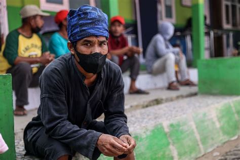 Mengenal Perbedaan Pakaian Adat Suku Baduy Dalam Dan Baduy Luar Di