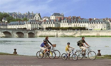 Les châteaux de la Loire à vélo en famille MaFamilleZen